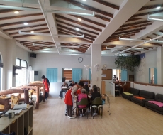 ���λ���