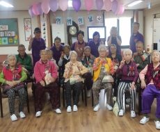 ����̳����